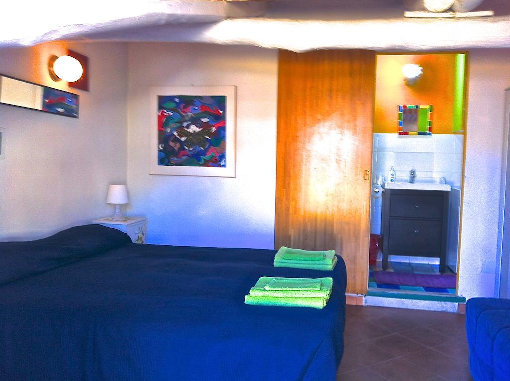 Apartamento La Certosa Nápoles Habitación foto